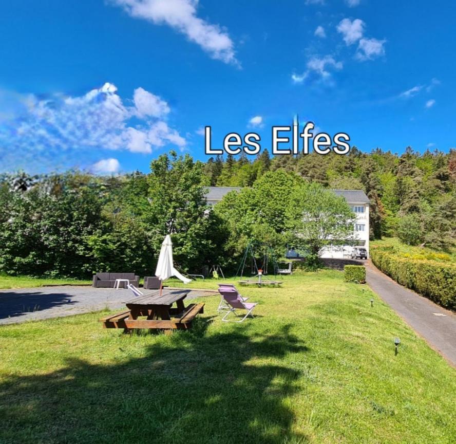 Les Pieds Dans L'Eau Apartamento Murol Exterior foto